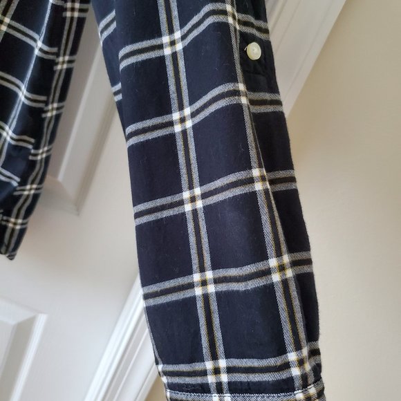 Tommy Hilfiger women's black plaid flannel button down size large - Picture 8 of 10